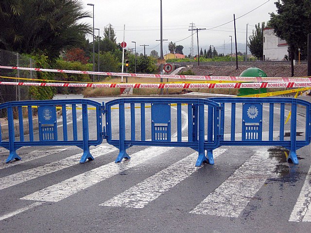 Los socialistas piden una mejora de la señalización tras el corte de tráfico sufrido por los desprendimientos en el subterráneo de la carretera Nonduermas- Era Alta - 1, Foto 1