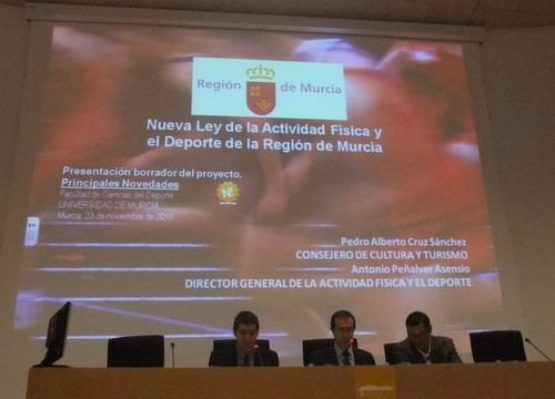 Cruz promueve una ley de mecenazgo que incentive  la inversión de capital privado en el deporte - 1, Foto 1