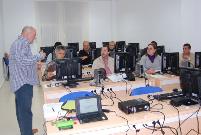 Los autónomos de la Región se informan en Las Torres de Cotillas sobre las novedades legislativas - 2, Foto 2