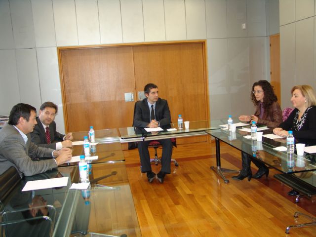 El Alcalde, Pedro Chico, se reúne con el Consejero de Cultura y Turismo, Pedro Alberto Cruz - 1, Foto 1