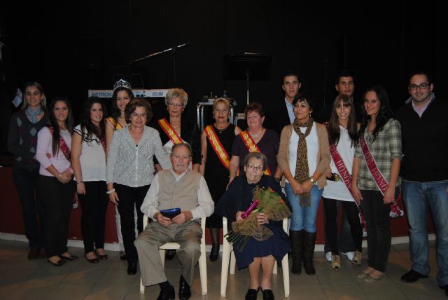 Donelio Alarcón y Consuelo Conesa elegidos Abuelos Mayores del Baile - 1, Foto 1