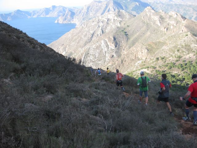 Fin de semana pleno de carreras para los atletas del Club Atletismo Totana - 42