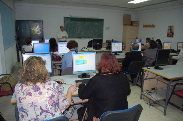 Curso de aplicaciones informáticas de hojas de cálculo en Las Torres de Cotillas - 2, Foto 2