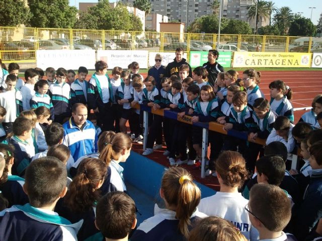 Alumnos de Carmelitas, mano a mano con el atletismo de élite - 3, Foto 3