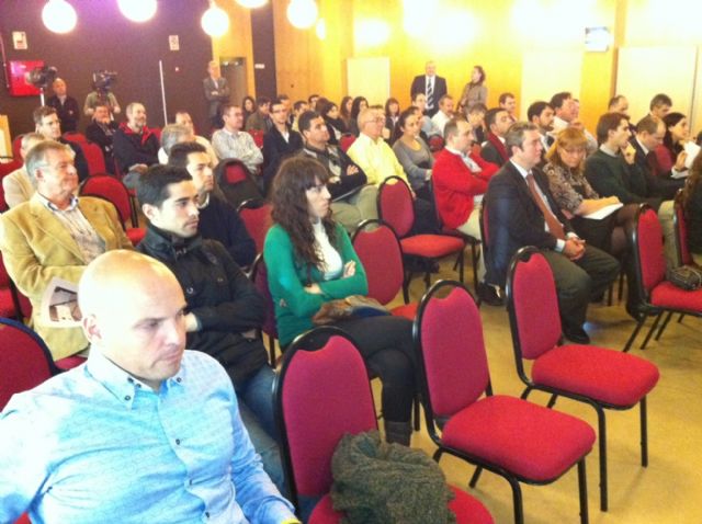 La alcaldesa inaugura la IV Semana de Seguridad y Salud Laboral en la Construcción de la Región de Murcia que se celebra en Totana, Foto 3