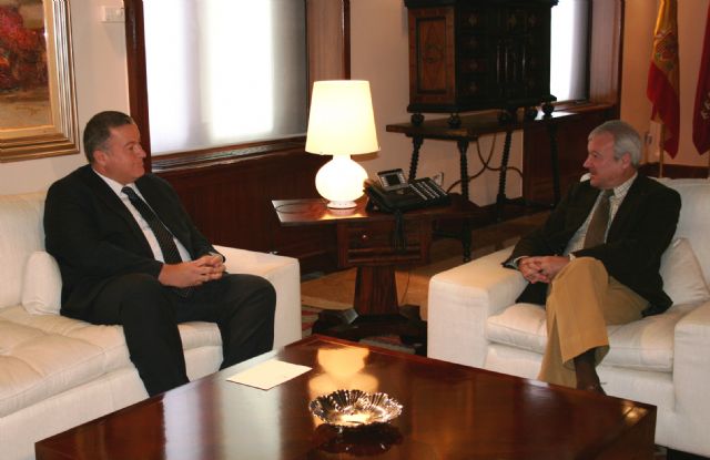 Valcárcelo apoya los grandes proyectos de La Unión - 1, Foto 1