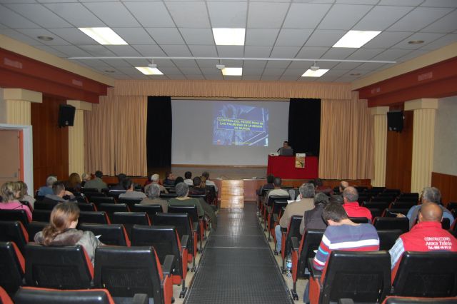 El ayuntamiento de Alguazas ofrece una conferencia sobre la plaga de las palmeras - 1, Foto 1