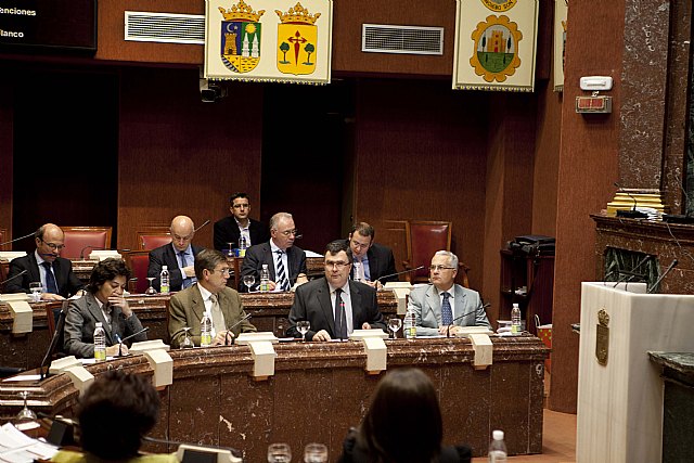 El Gobierno regional refuerza la universidad como pilar básico de la I+D+i con una partida de 200 millones - 2, Foto 2