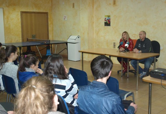 La Concejalía de Juventud inicia el programa contra el tabaquismo Viaje Saludable - 2, Foto 2