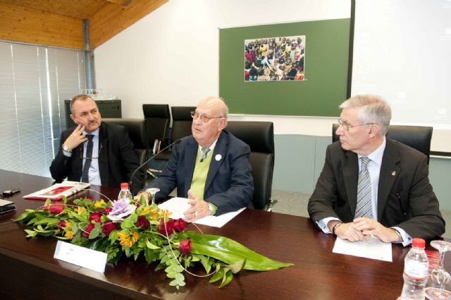 Ayuda económica y personal para los pacientes de SIDA - 2, Foto 2
