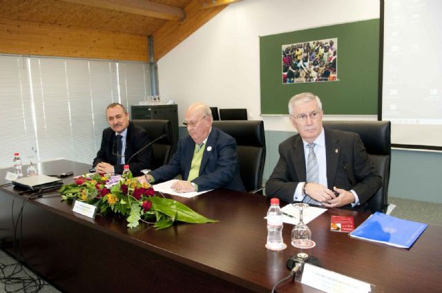 Ayuda económica y personal para los pacientes de SIDA - 3, Foto 3