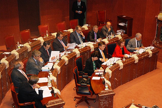 Sanidad y Política Social se lleva casi la mitad del presupuesto total de la Comunidad Autónoma - 1, Foto 1