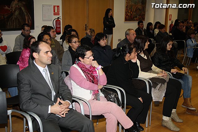 Un total de 703 personas ha participado en las acciones formativas organizadas por el rea de Participacin Ciudadana e Interculturalidad - 4