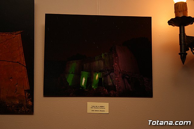 Entrega de premios Certamen Creartejoven2011 en la modalidad de fotografa - 11