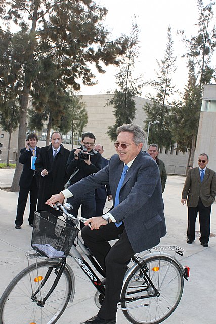 La Comunidad promueve la construcción de unas instalaciones fotovoltaicas en la UMU que abastecerán de energía a 420 familias - 2, Foto 2