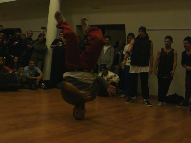 Un centenar de jóvenes compiten en el campeonato de breakdance por parejas Dejando Huella 2.0 - 2, Foto 2