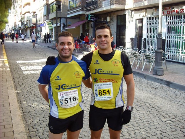 Atletas del CAT Totana participaron en la XXII Media Maratón de Cieza, Foto 2