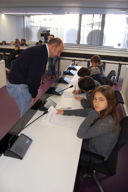 Los escolares torreños se convierten en políticos por un día para celebrar la Constitución - 4, Foto 4