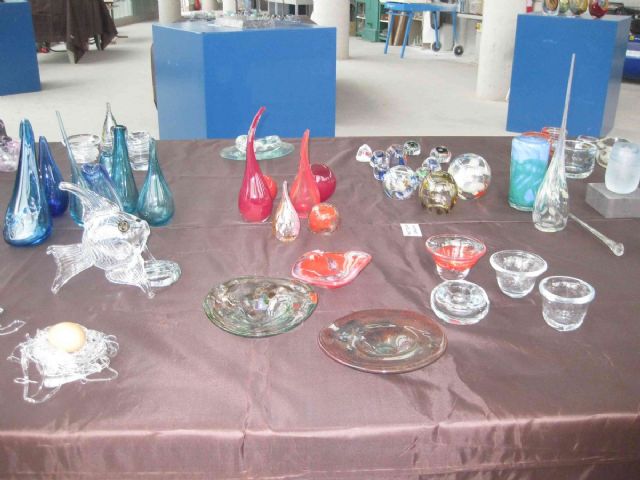 El vidrio toma forma en manos de los alumnos de la ADLE - 3, Foto 3