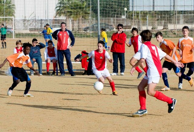 Ciudad Jardín y Vistalegre-Los Mateos dominan la clasificación general de fútbol base - 1, Foto 1