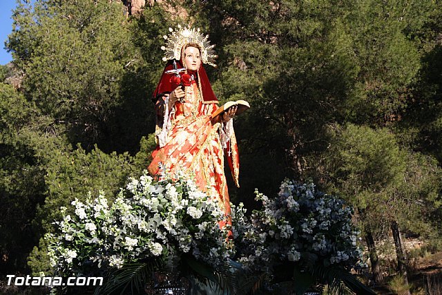 Más de 10.000 personas acompañan a la patrona de Totana desde su santuario hasta la ermita de San Roque - 1, Foto 1