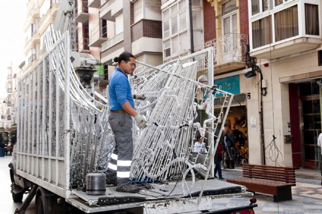 Colocan las primeras luces de Navidad - 4, Foto 4