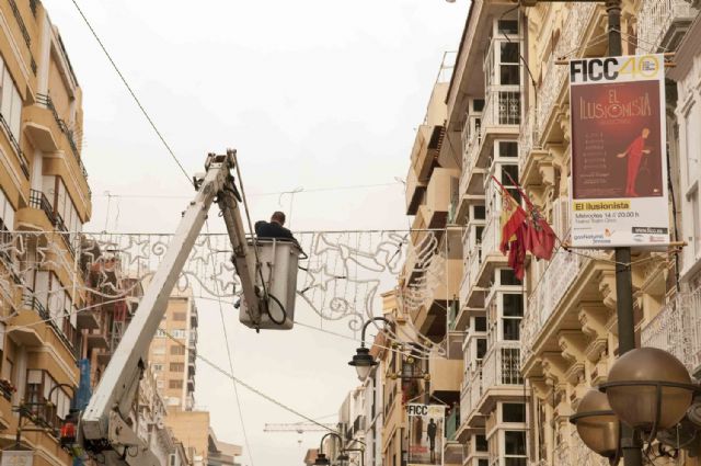 Colocan las primeras luces de Navidad - 5, Foto 5