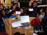 El Zacatn regala cestas de navidad con productos artesanales locales entre el pblico asistente