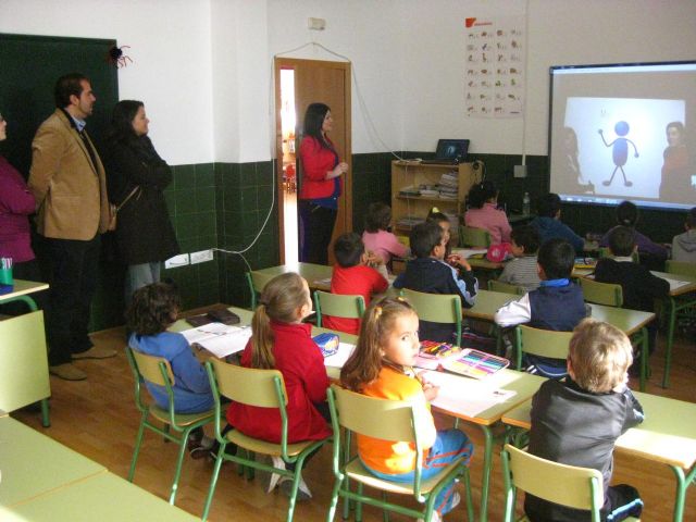 Los alumnos del colegio Arteaga de Sucina participan en una actividad bilingüe - 1, Foto 1