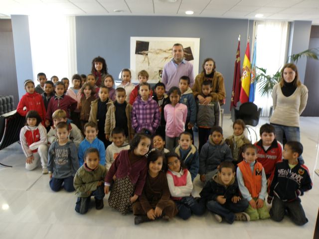 Alumnos de educación infantil visitaron el Ayuntamiento - 2, Foto 2