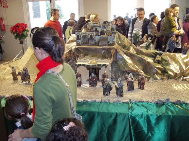 Los ilorcitanos ya disfrutan en el Ayuntamiento del Belén Municipal - 4, Foto 4