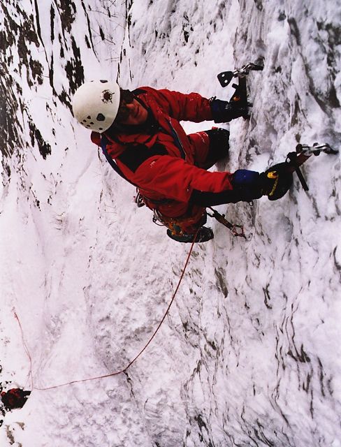El alpinista Luis Carlos Garranzo habla en la Facultad de Ciencias del Deporte - 2, Foto 2