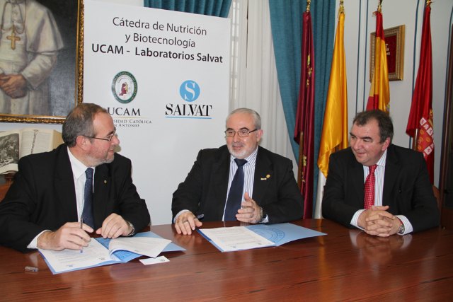 El director General de la empresa Salvat Biotech, Jordi Julve, ha disertado en la UCAM sobre biotecnología y alimentación - 1, Foto 1