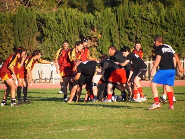 El Club de Rugby Totana jug el primer amistoso de su historia contra el XV de Murcia B - 1