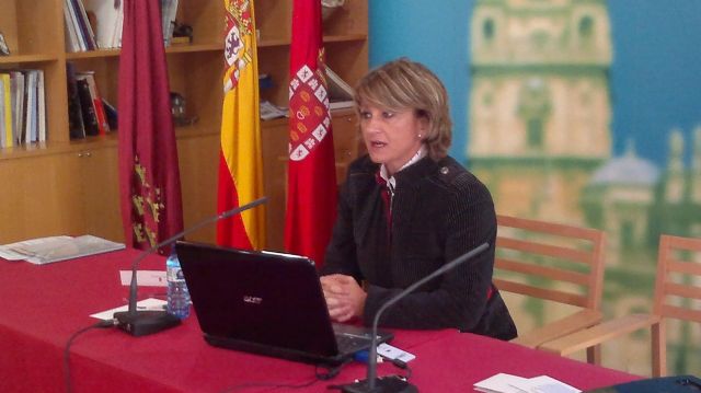 Austeridad, fomentar el crecimiento económico, crear empleo y mejorar los servicios sociales de los murcianos son las bases del Proyecto de Presupuestos para 2012 - 1, Foto 1
