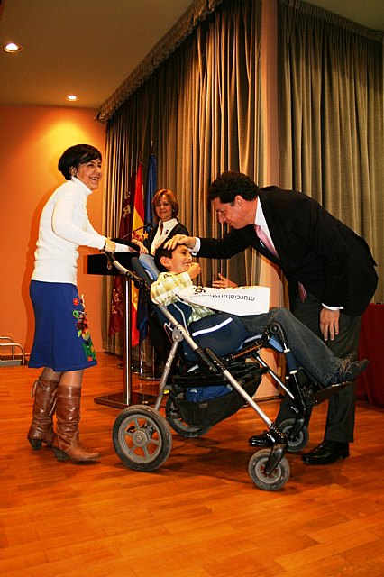 La Comunidad distingue a 160 niños por sus trabajos en la X edicin del Concurso de Dibujo de Urbanismo `Verde que te quiero Verde, Foto 3