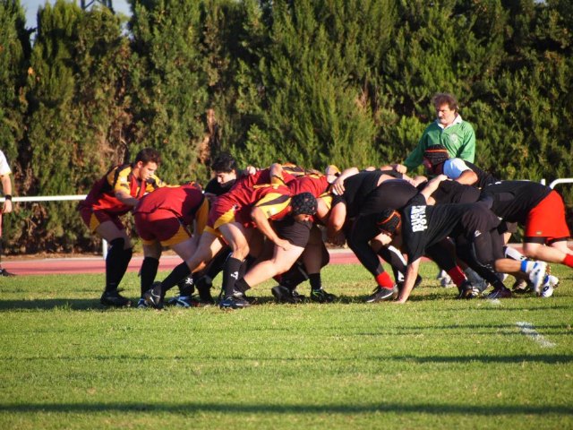 El Club de Rugby Totana jugó el primer amistoso de su historia contra el XV de Murcia B, Foto 1