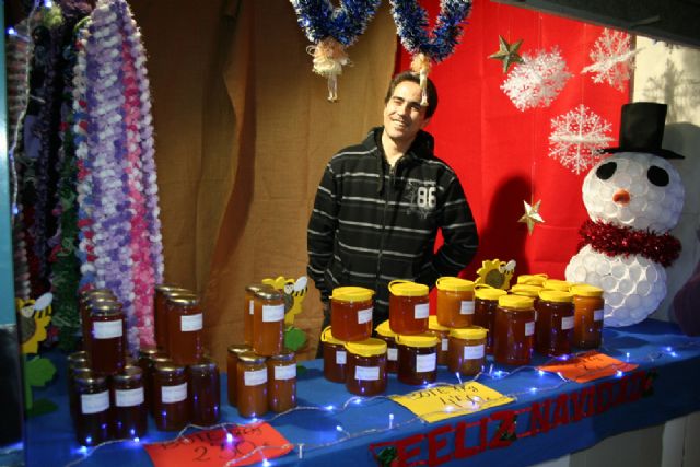 Abre sus puertas el Mercado de Navidad de la Plaza de Abastos - 3, Foto 3