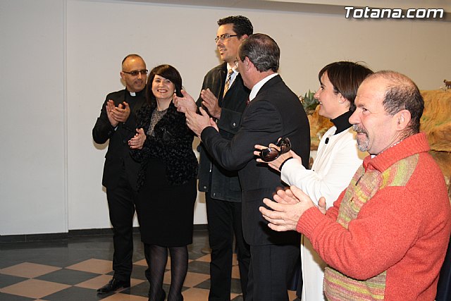 Autoridades municipales inauguran el Beln Municipal, formado por ms de 400 figuras - 12