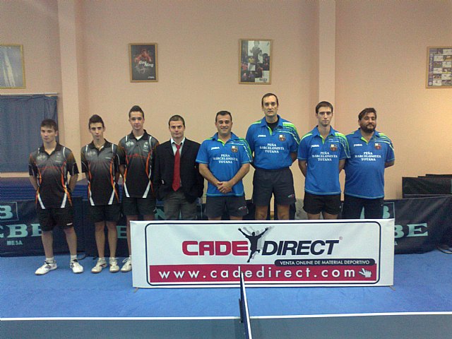 Tenis de mesa. 2ª nacional. Peña Barcelonista de Totana 4 --- 2 Villa de la Zubia, Foto 1