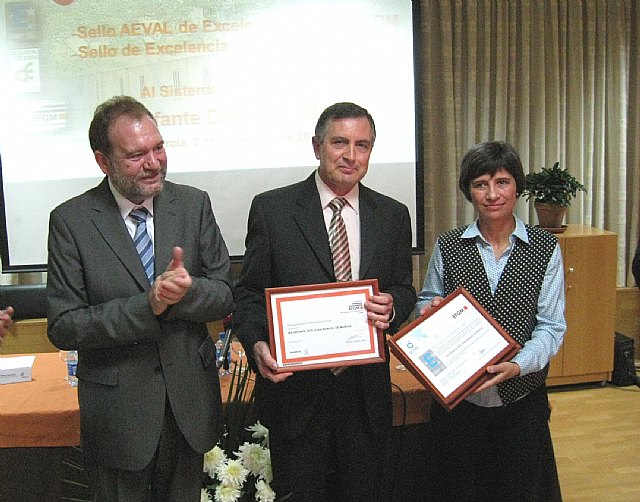 El IES Infante don Juan Manuel obtiene el primer premio nacional ´Marta Mata´ a la calidad de los centros educativos - 1, Foto 1