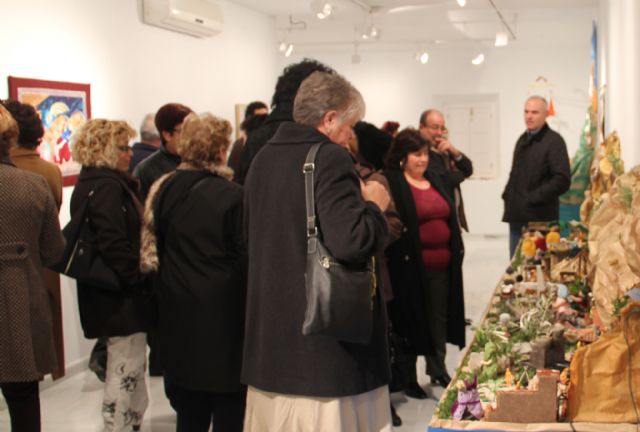 Inaugurado el Belén Municipal y la exposición de Nacimientos Artesanales que se expone en el Centro Cultural ´Casa de los Duendes´ durante toda la Navidad - 1, Foto 1