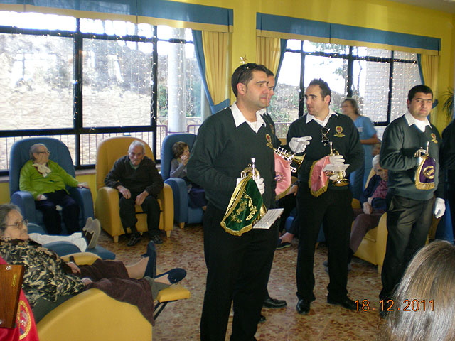 La Banda de cornetas y tambores del Ilustre Cabildo Superior de Procesiones de Totana particip en la ofrenda floral a Santa Eulalia - 7