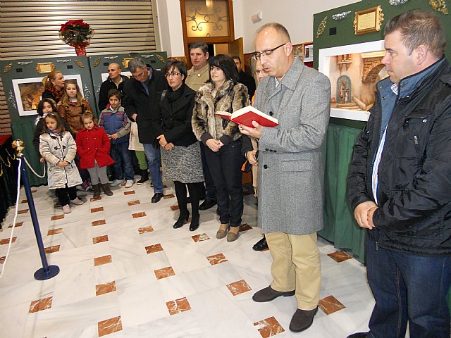 Se inaugura la exposición Nacimientos del Mundo en la sede de la Hdad. de Jesús en el Calvario y Santa Cena, Foto 1