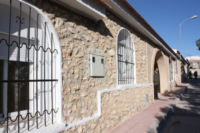 Siete familias estrenan casa en Corvera tras la rehabilitación de unas viviendas abandonadas hace 24 años - 4, Foto 4