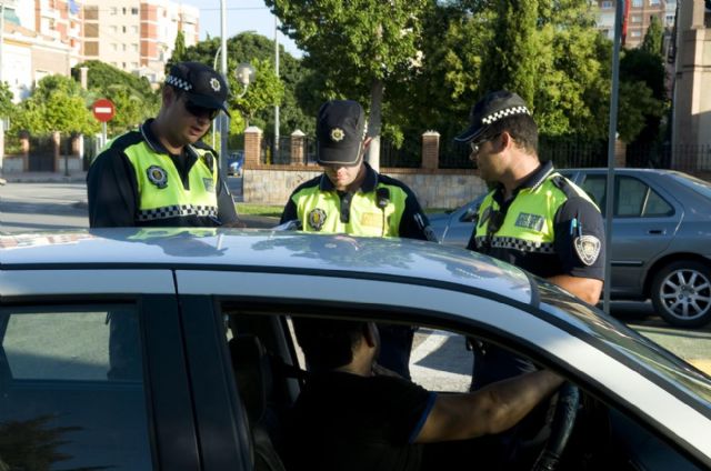 La Policía Local realizó casi mil pruebas de alcoholemia la pasada semana - 1, Foto 1