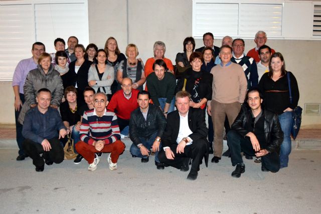 El alcalde de Ceutí la concejala de Cultura, Ascensión Nicolás, y el concejal de Urbanismo, Jesús Hernández, asistieron a la clausura, Foto 1