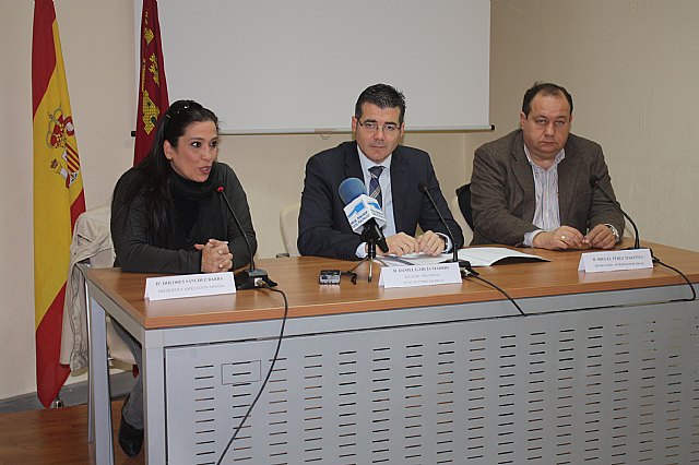 Firma convenio con APANDA - 1, Foto 1