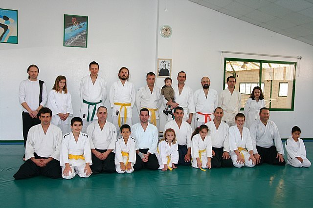 El Club de Aikido lleva a cabo una jornada de puertas abiertas en la que dos alumnos de la escuela infantil se examinaron de cinto amarillo - 1, Foto 1