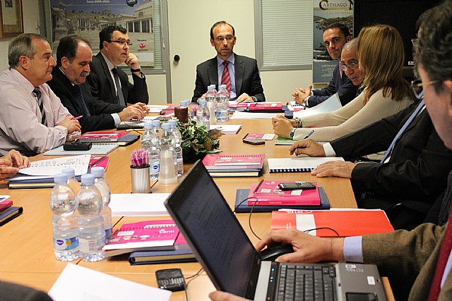 La Comunidad formará en nuevas tecnologías a 10.000 emprendedores y empresarios en 2012 - 1, Foto 1